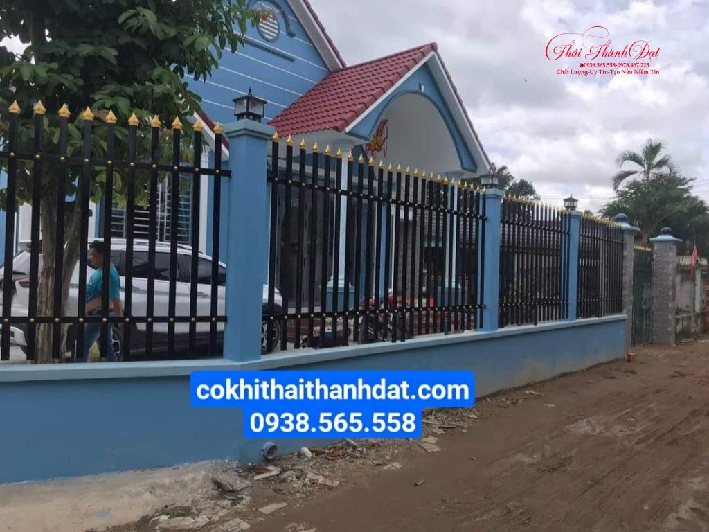 Báo giá làm hàng rào sắt tại Quận 10