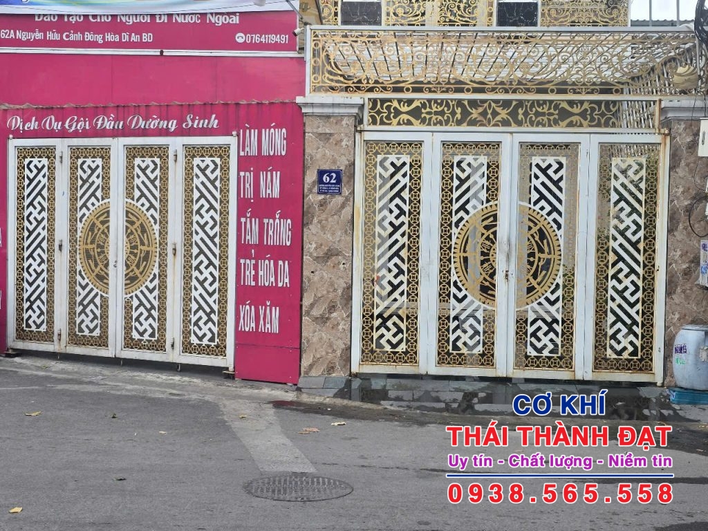 Địa chỉ uy tín làm cửa cổng sắt CNC tại Quận 1