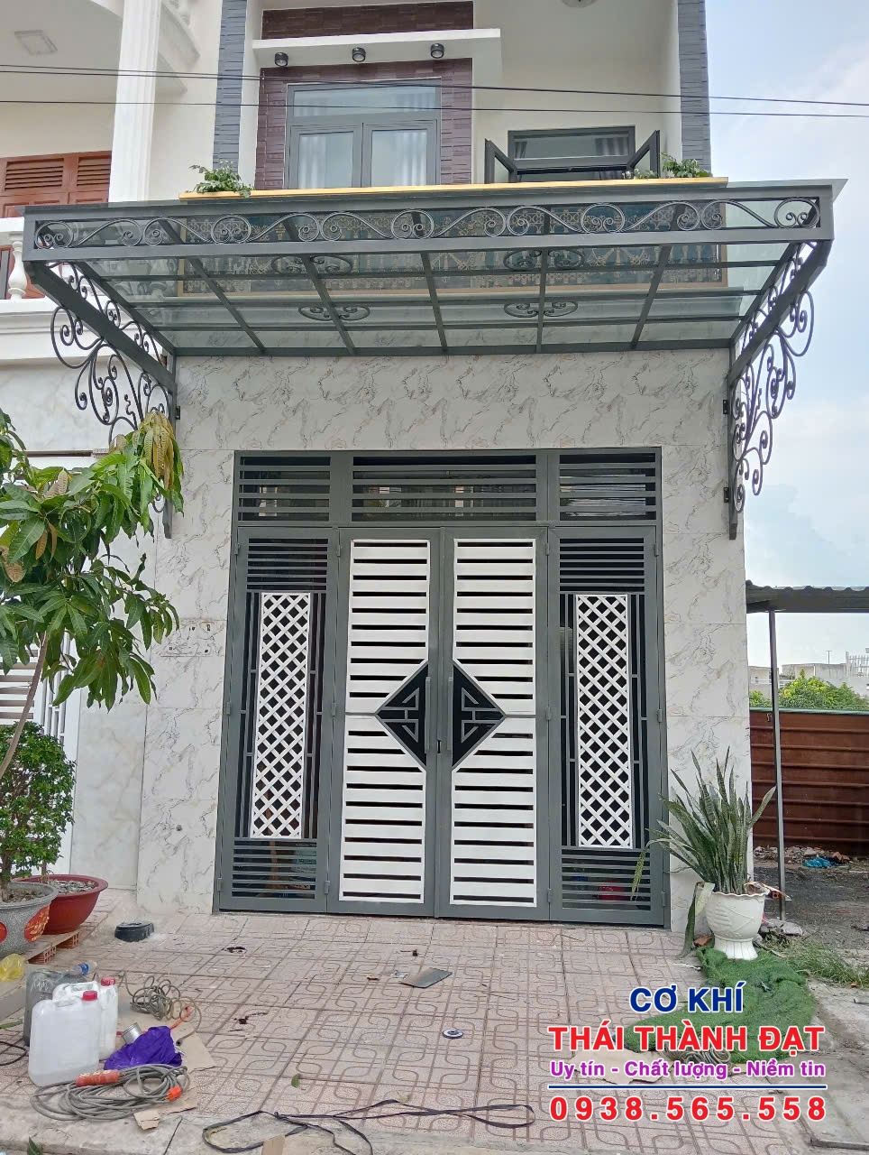 Thợ làm cửa sắt tại Củ Chi