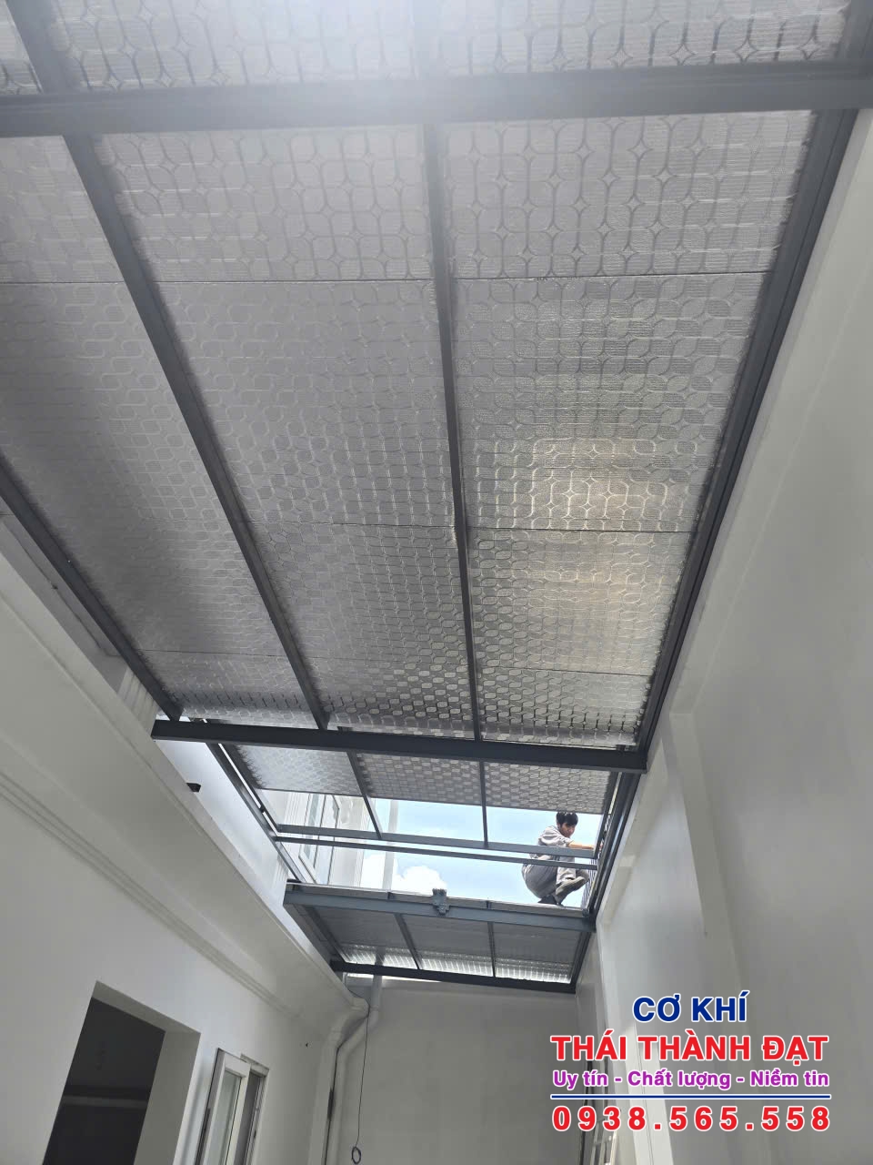 Dịch vụ làm mái tôn chống nóng tại Quận Bình Thạnh