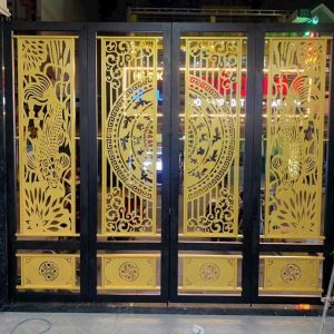 Báo giá làm cửa cổng CNC Quận 10