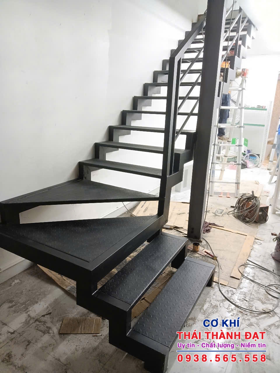 Làm cầu thang sắt tại Phường An Phú giá rẻ