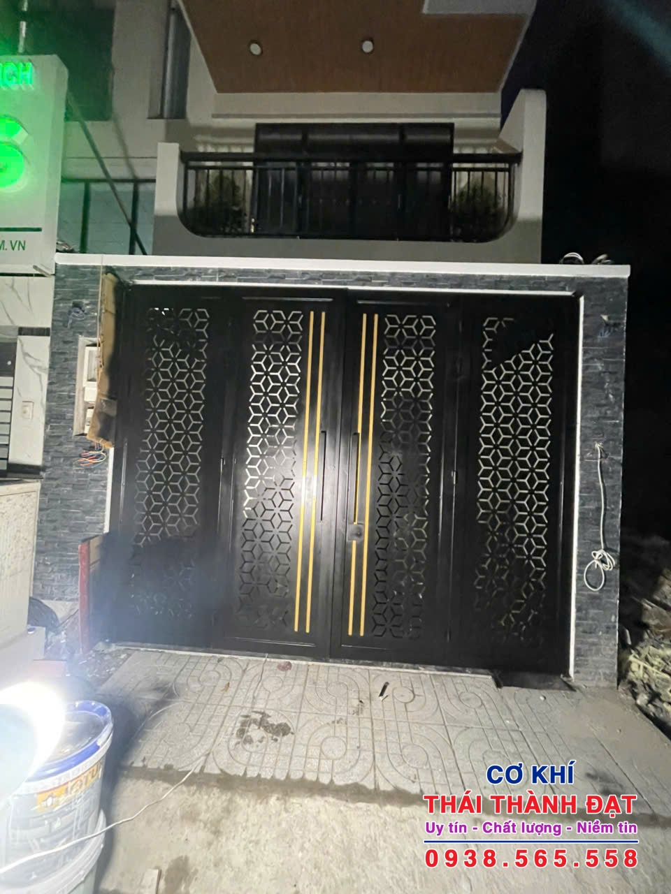 Làm cửa cổng CNC tại Quận 2