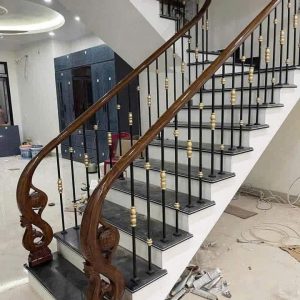 Lan can sắt giá rẻ Quận 9