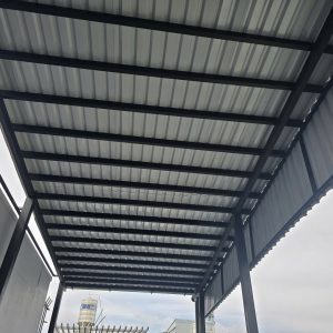 Báo giá dịch vụ làm mái tôn sân thượng tại Thủ Đức