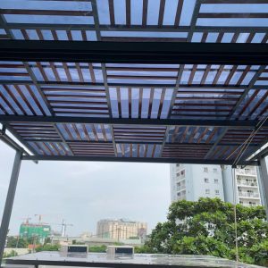 Báo giá dịch vụ làm mái nhựa poly lấy sáng tại Quận 9