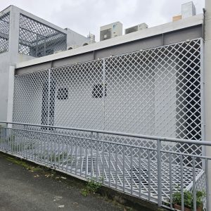 Báo giá dịch vụ thi công khung sắt bảo vệ tại Thủ Dầu Một