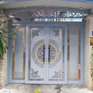 Báo giá làm cửa cổng trượt quay tại Quận 10