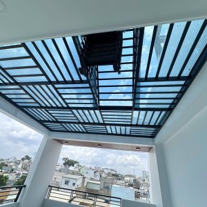 Dịch vụ làm mái nhựa poly sân thượng tại Quận 9